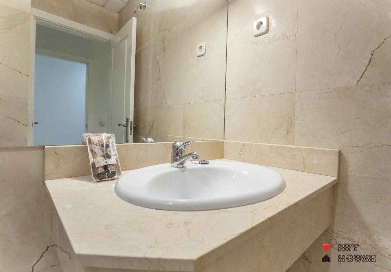 Ferienwohnung Mit House Puerta Del Sol III En Madrid Exterior foto